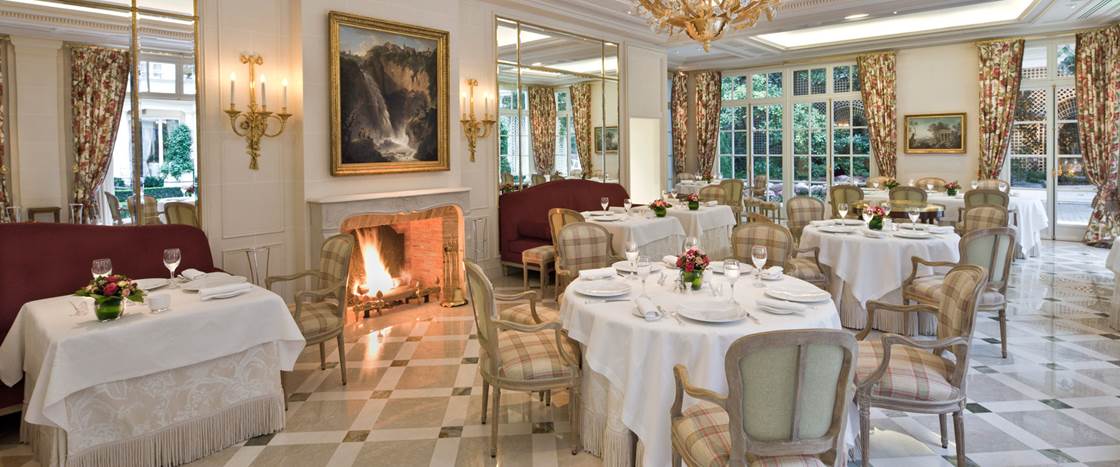 lbp_1920_1080_restaurant_epicure_room_fireplace