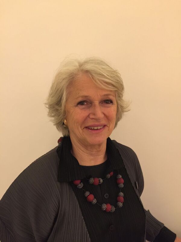 q_1-ahsxqvhxrp_75kceqydwcwfd5es85zpng4bu3ea