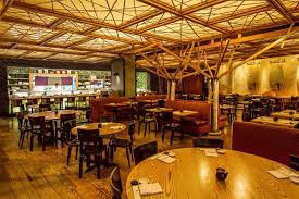 This image has an empty alt attribute; its file name is interior.jpg