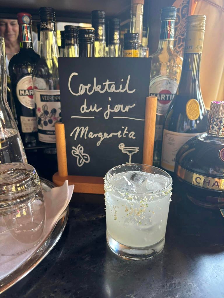 This image has an empty alt attribute; its file name is papmarg-2.jpg